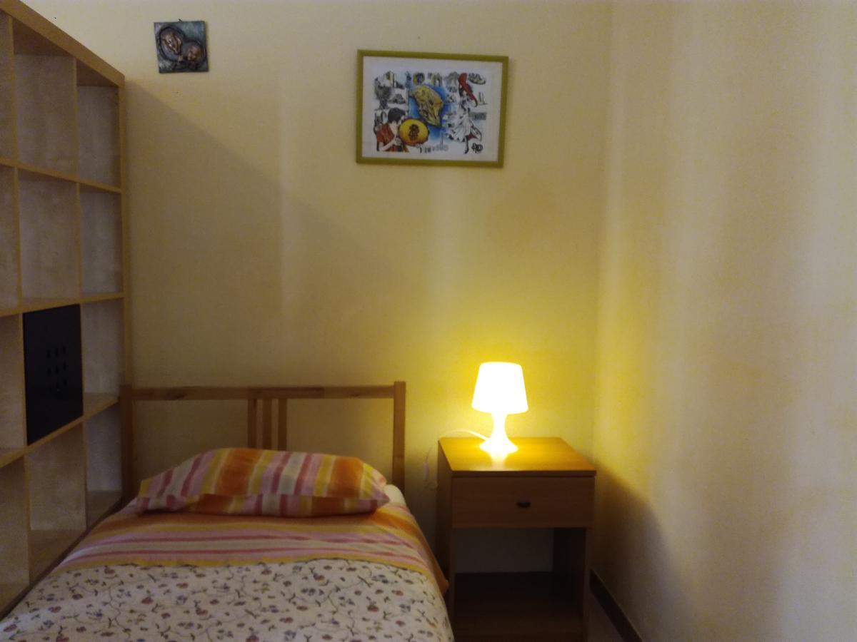 Apartamento La Casa Di Chicca Lecce Exterior foto